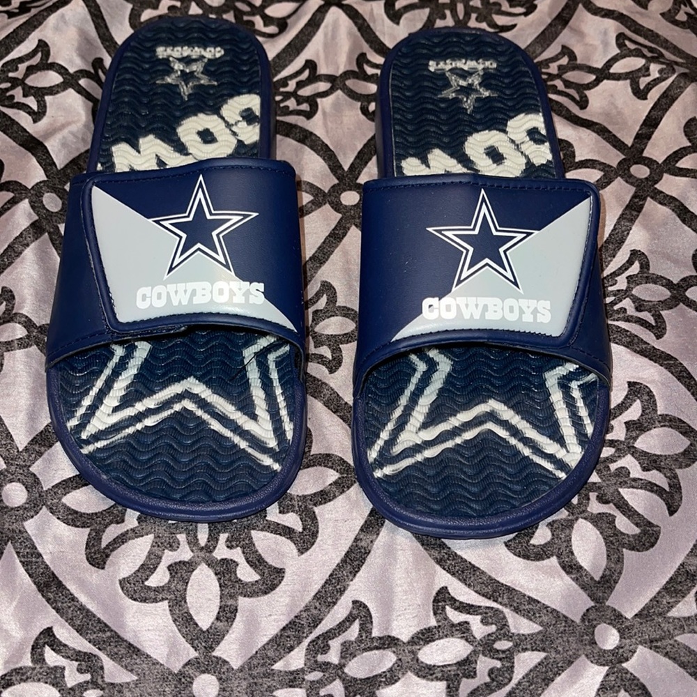 Brand new Dallas Cowboys Large slides